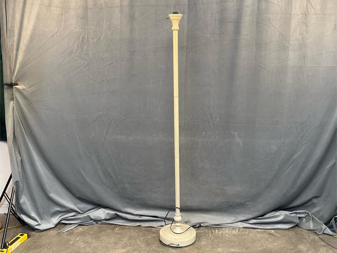 Floor Lamp: Late 20th century white painted floor lamp. Tested, works. No shade. Measures 11 inches in diameter x 64.5 inches tall.
