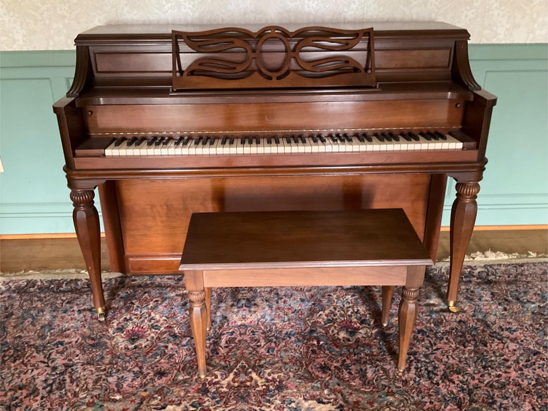 Piano (1 of 9)
