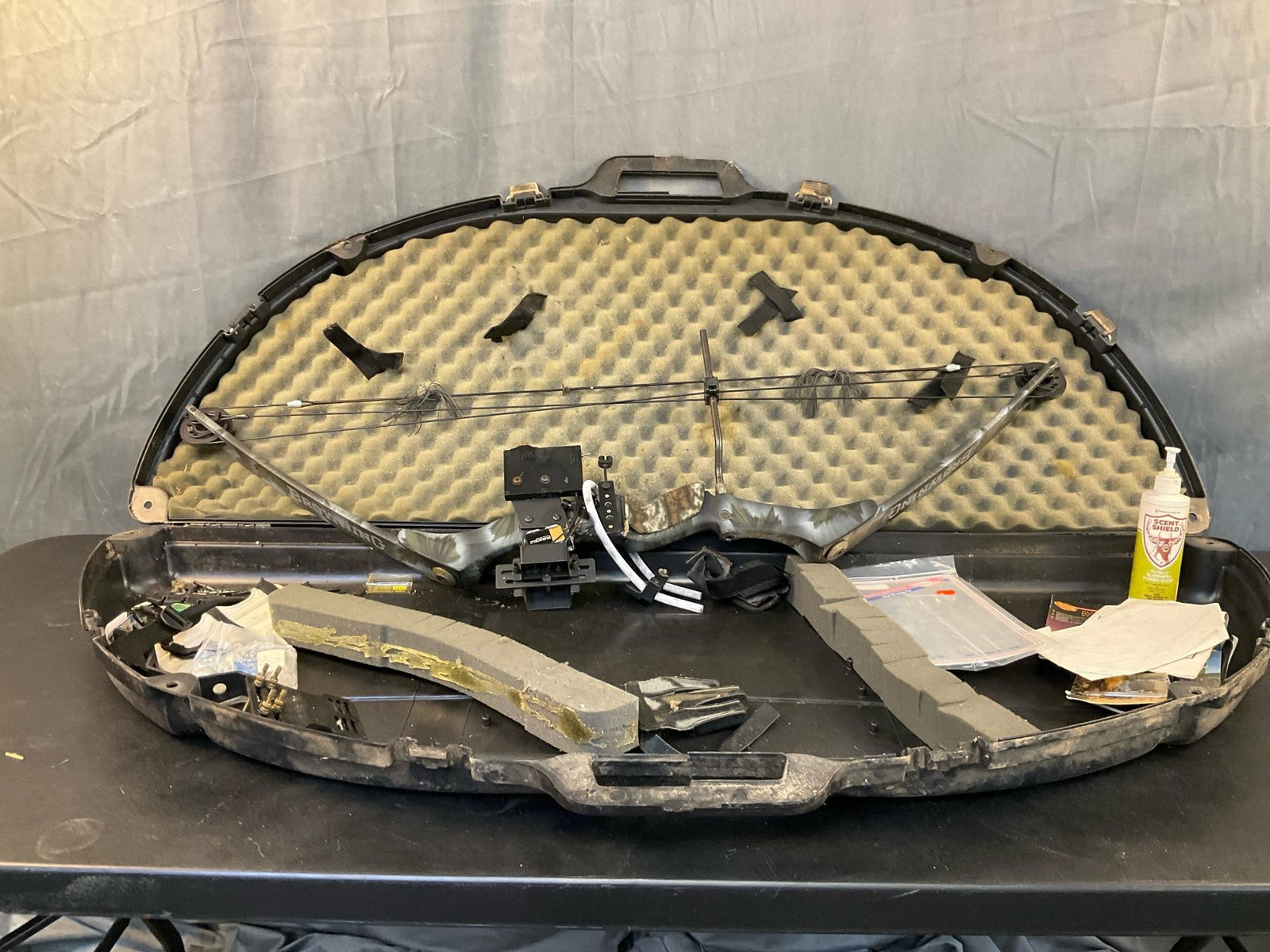 Browning Compound Bow - 5