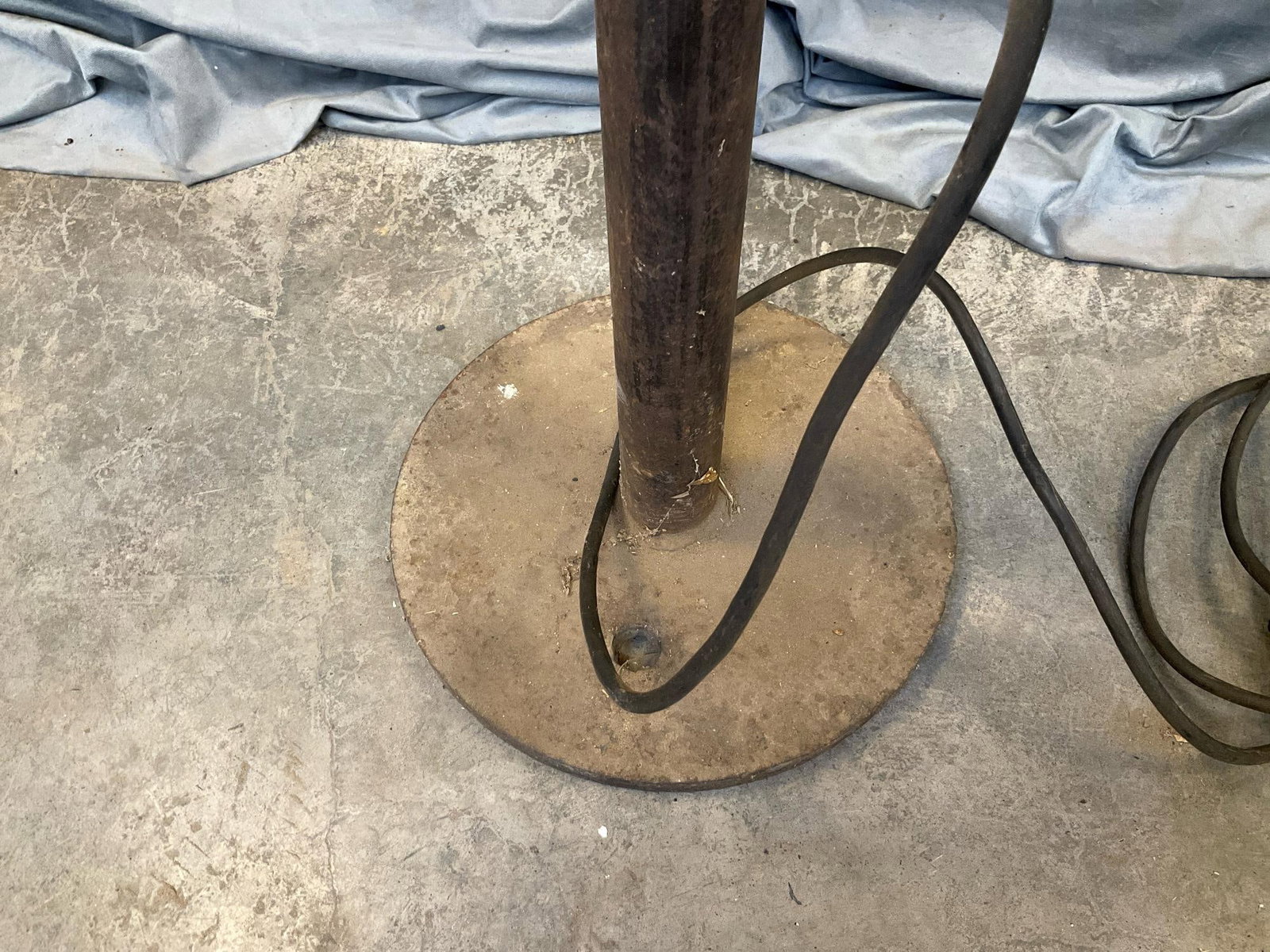 Bench Grinder - 7