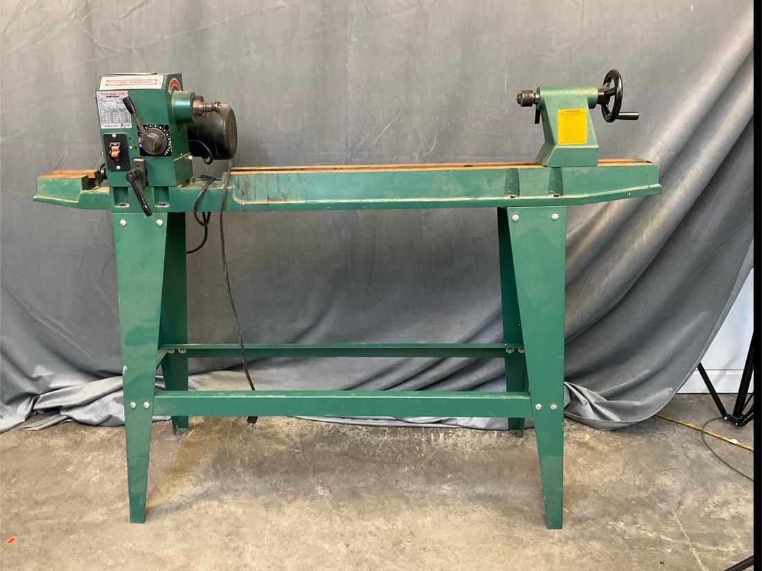 Wood Lathe: 2013 Central Machinery 12" x 36" Wood Lathe W/Rev. Head. For specifications see photo. Powers on and appears to function. Measures