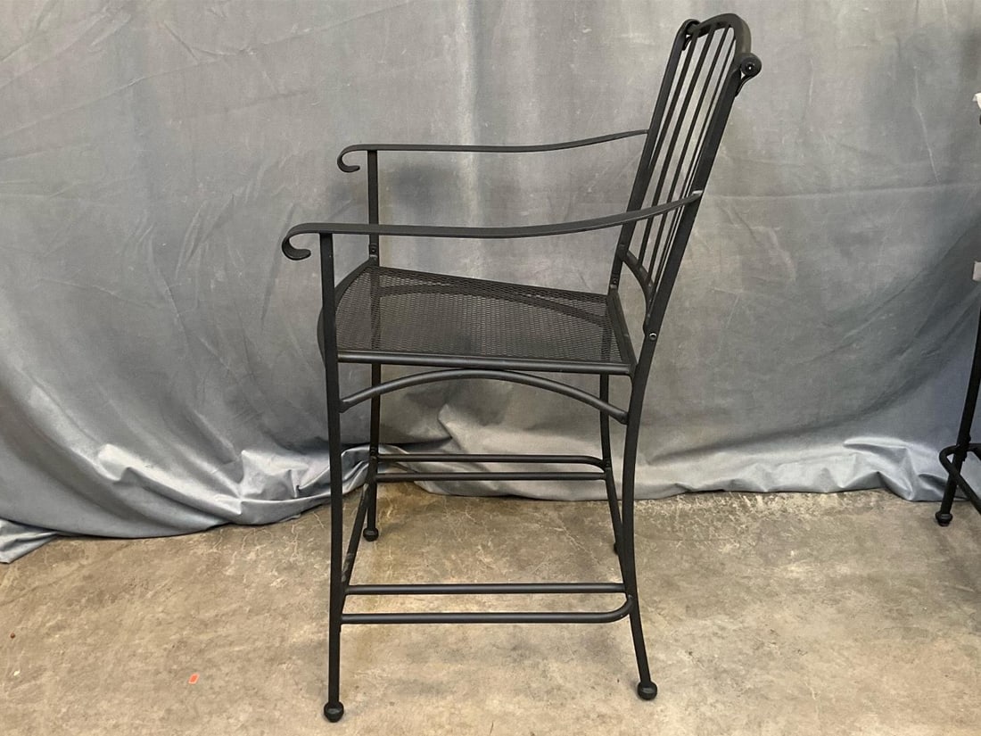 Outdoor Table/Chairs - 6