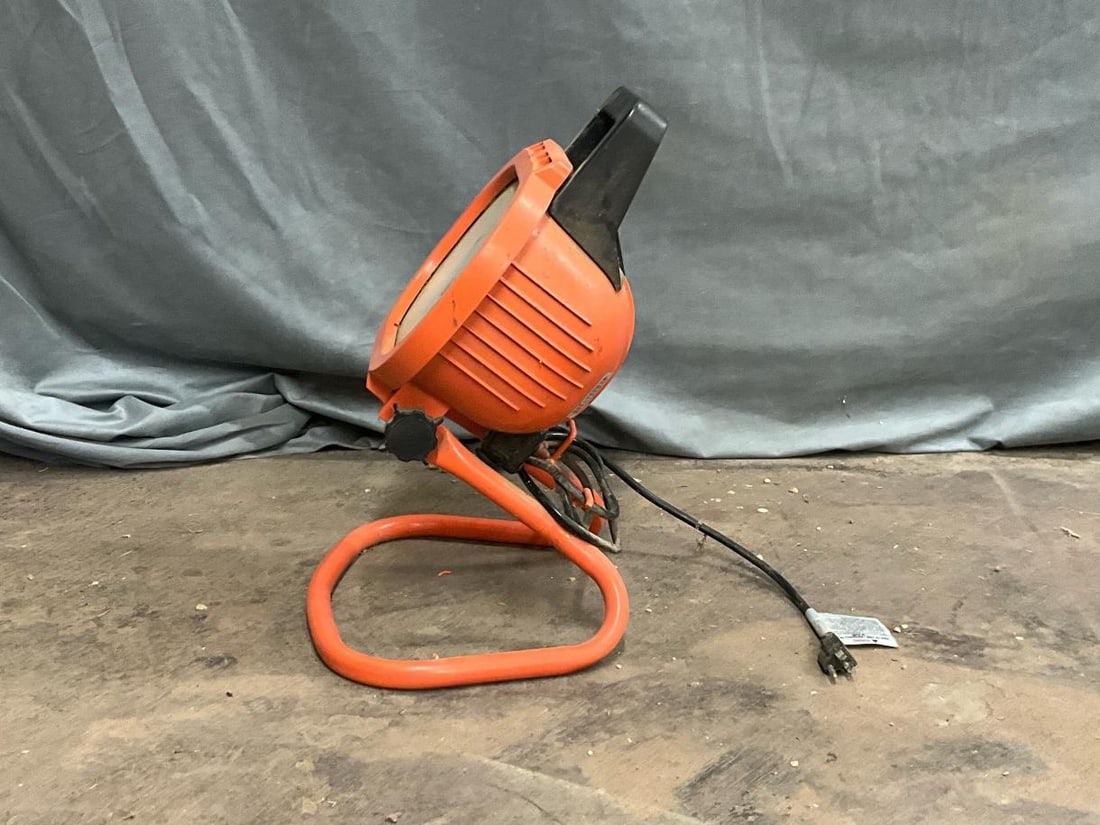 Work Light and Saw Horse - 6