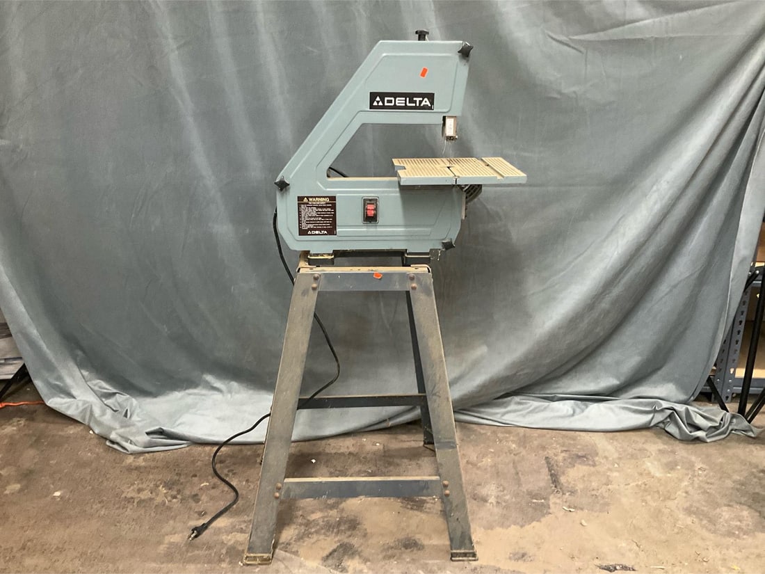 Band Saw (1 of 6)