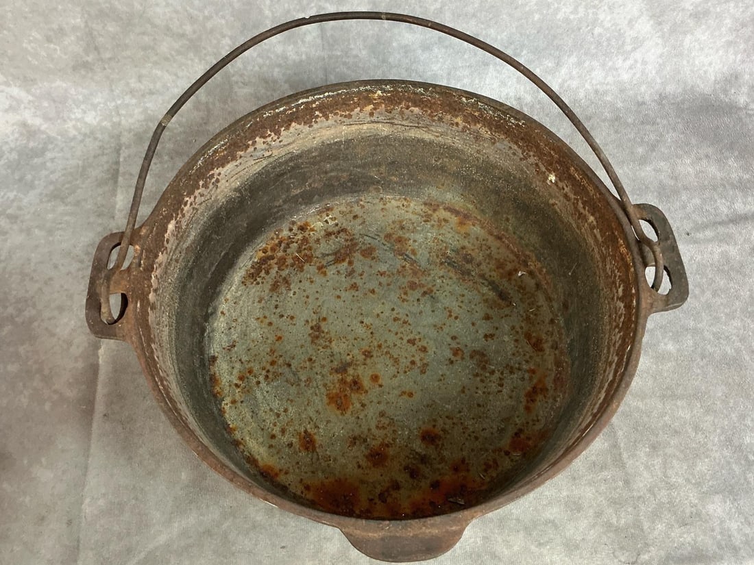 Cast Iron Pots - 6