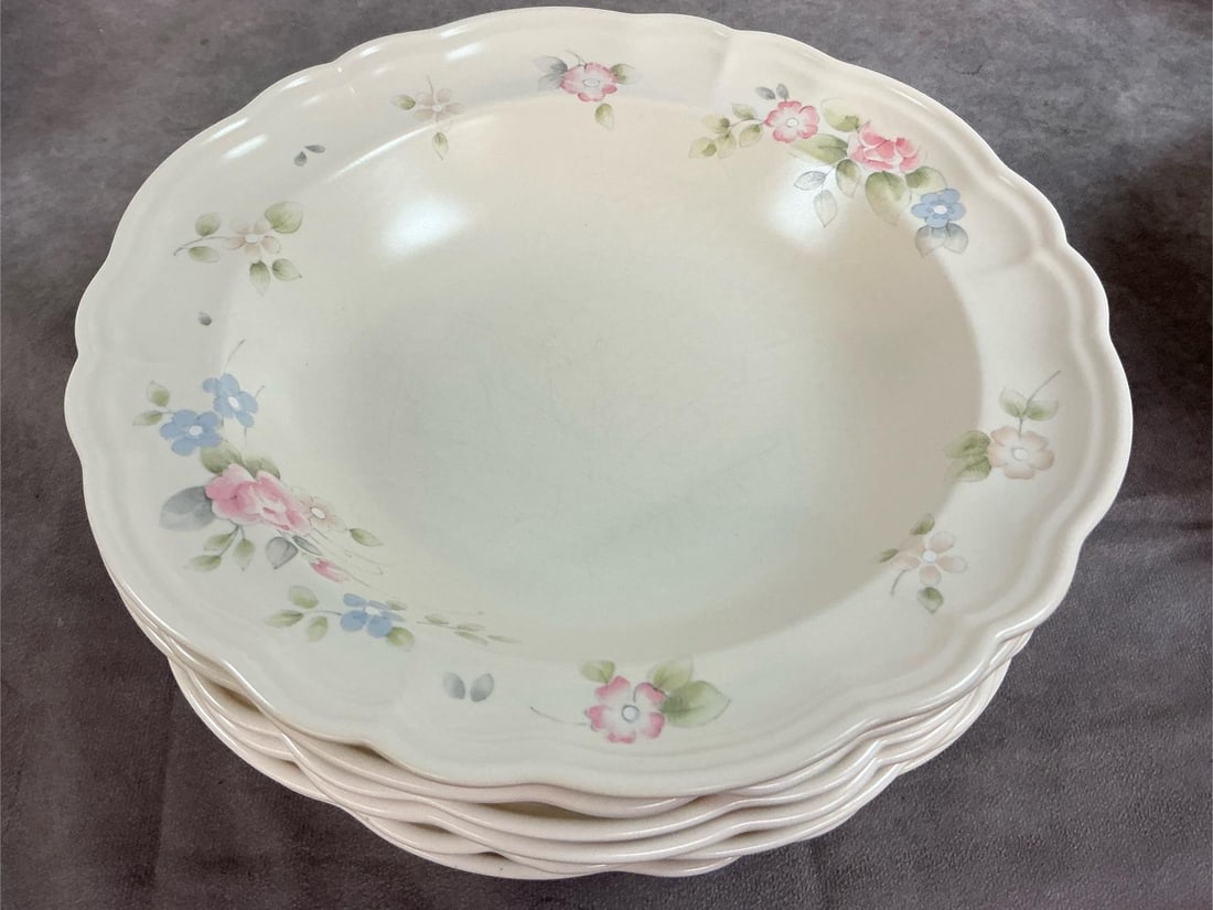 Pfaltzgraff Tea Rose Set - 2