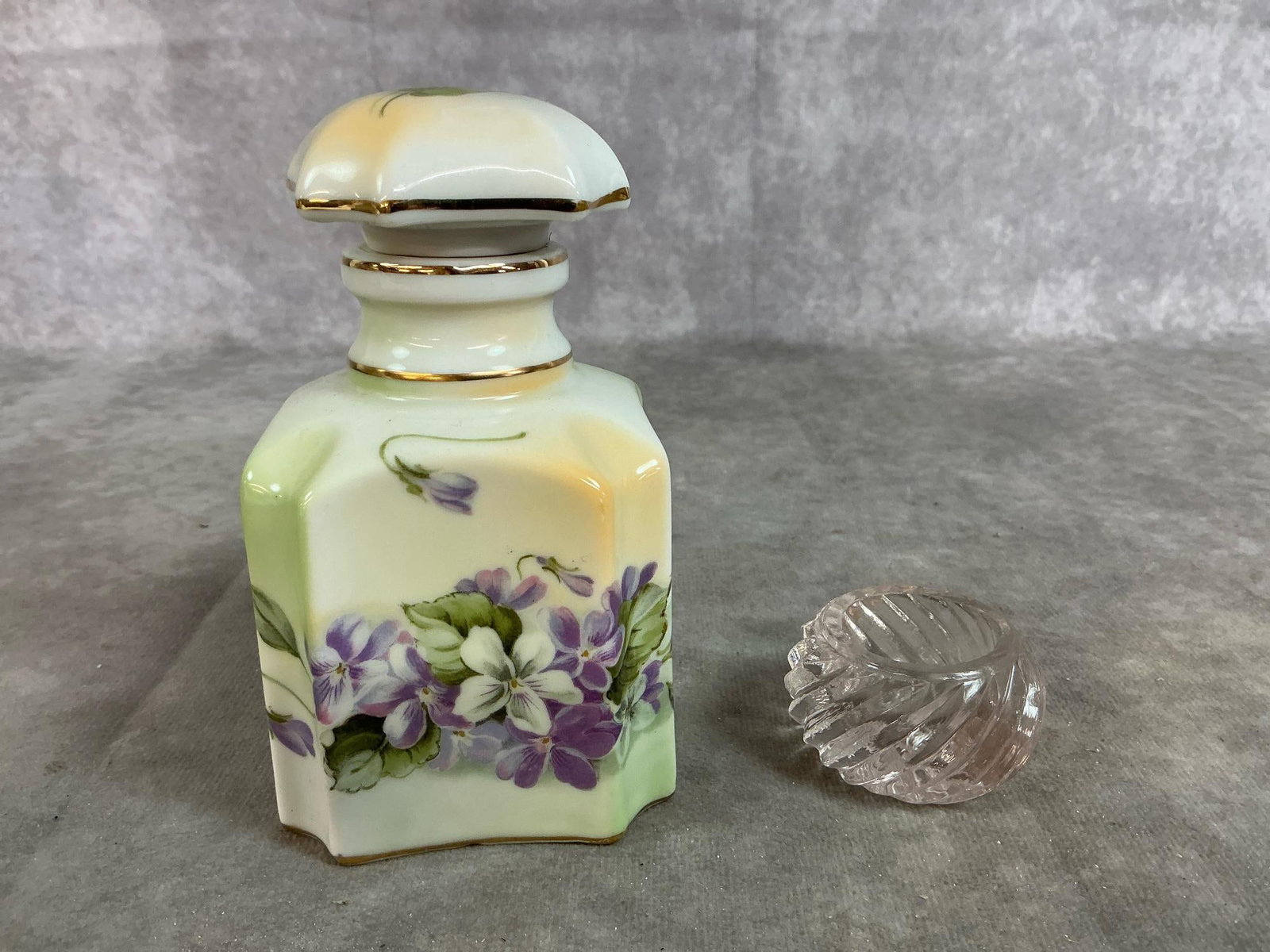 Vanity & Kitchen Painted Porcelain - 4