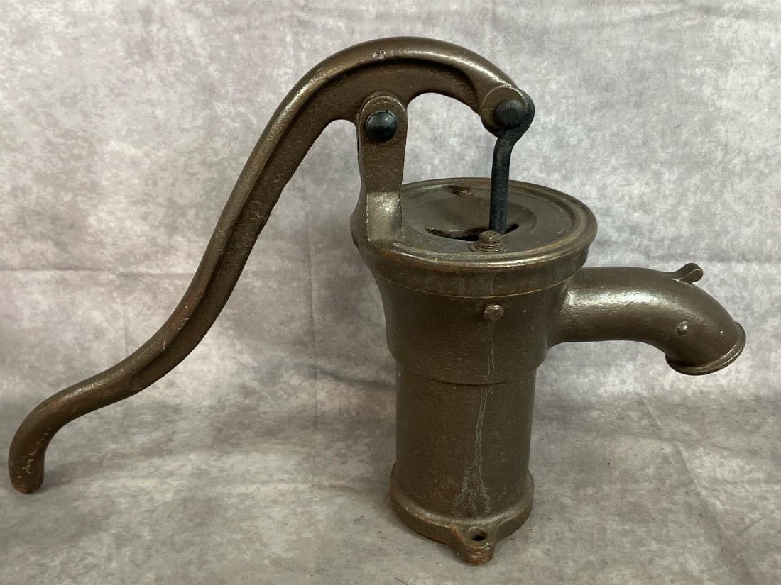 Cast Iron Hand Pumps - 2