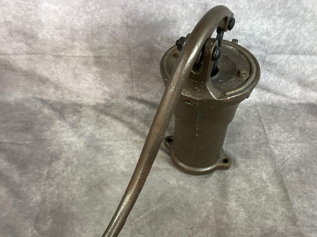 Cast Iron Hand Pumps - 3