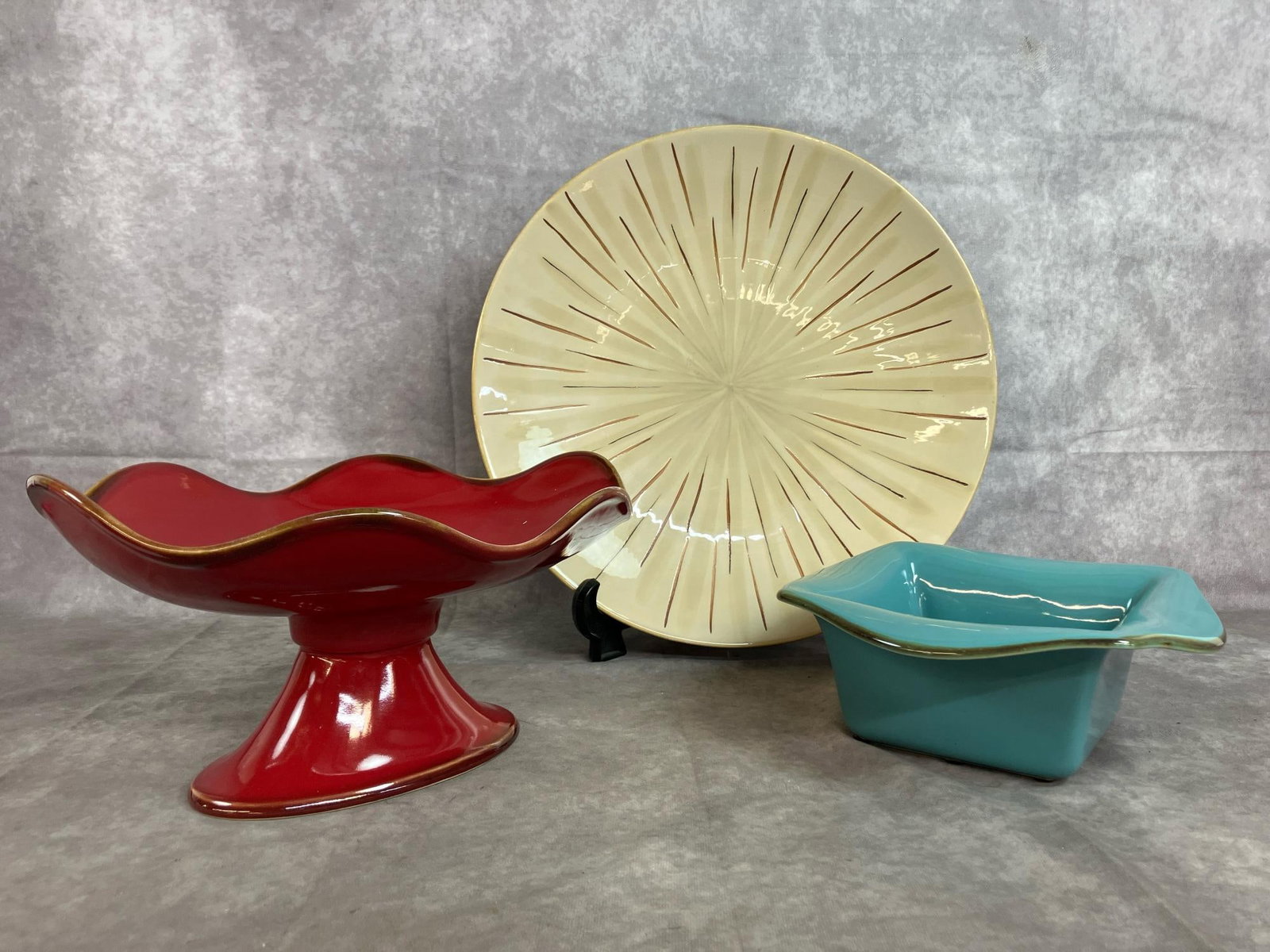Southern Living Serving Pieces: Three modern serving pieces. Large platter, cinnabar pedestal fruit dish and turquoise Tuscan baking dish by Southern Living at Home collection. All in good condition. Platter measures 15 inches in