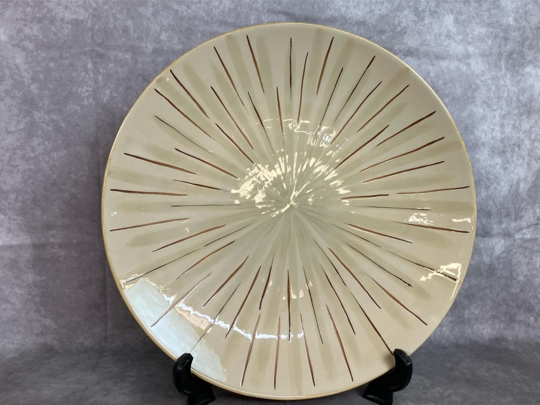 Southern Living Serving Pieces - 2