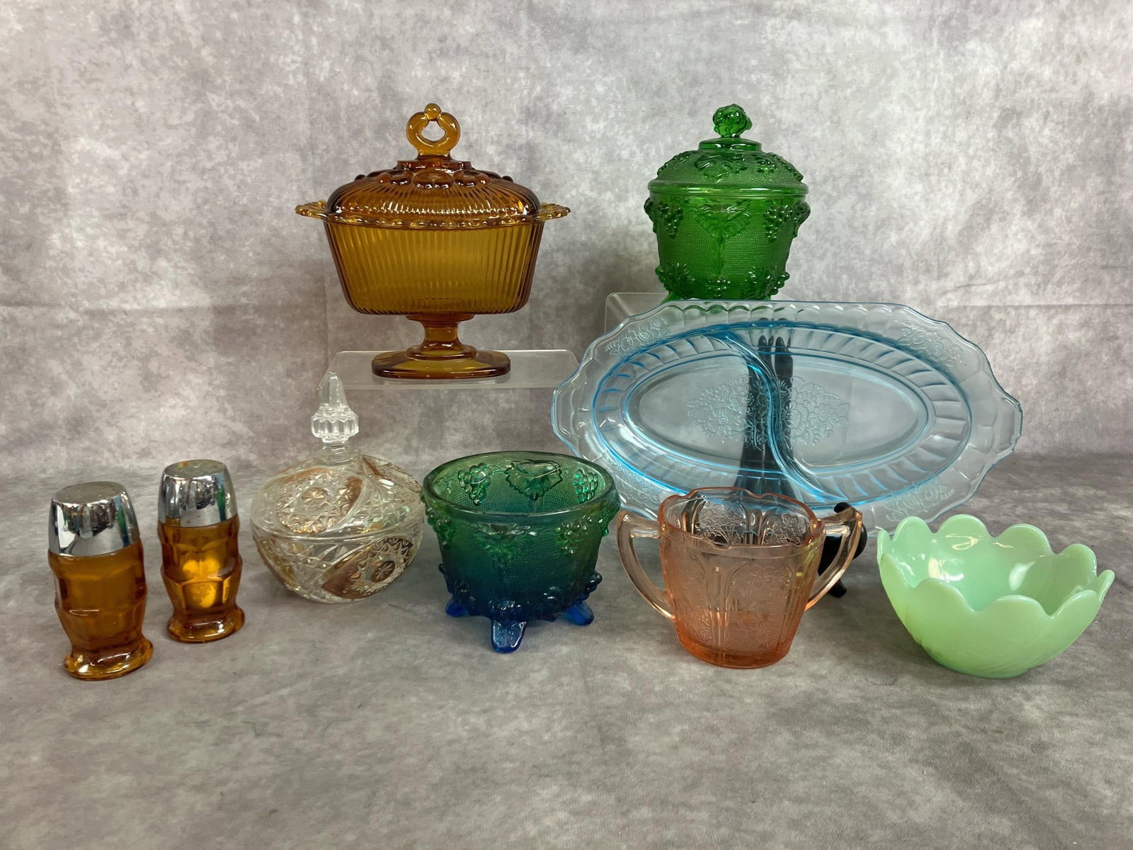 Vintage Glassware (1 of 8)