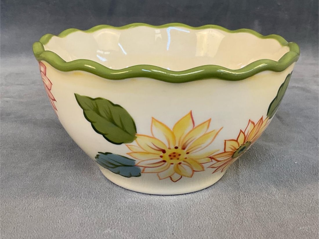 Longaberger Pottery - 4