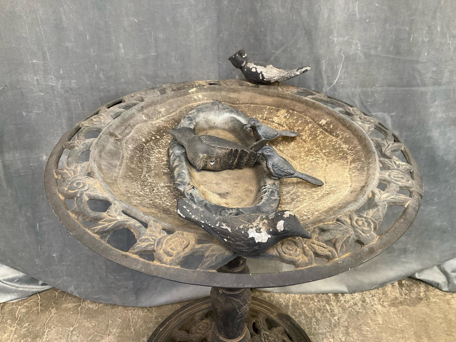 Cast Iron Bird Bath - 4