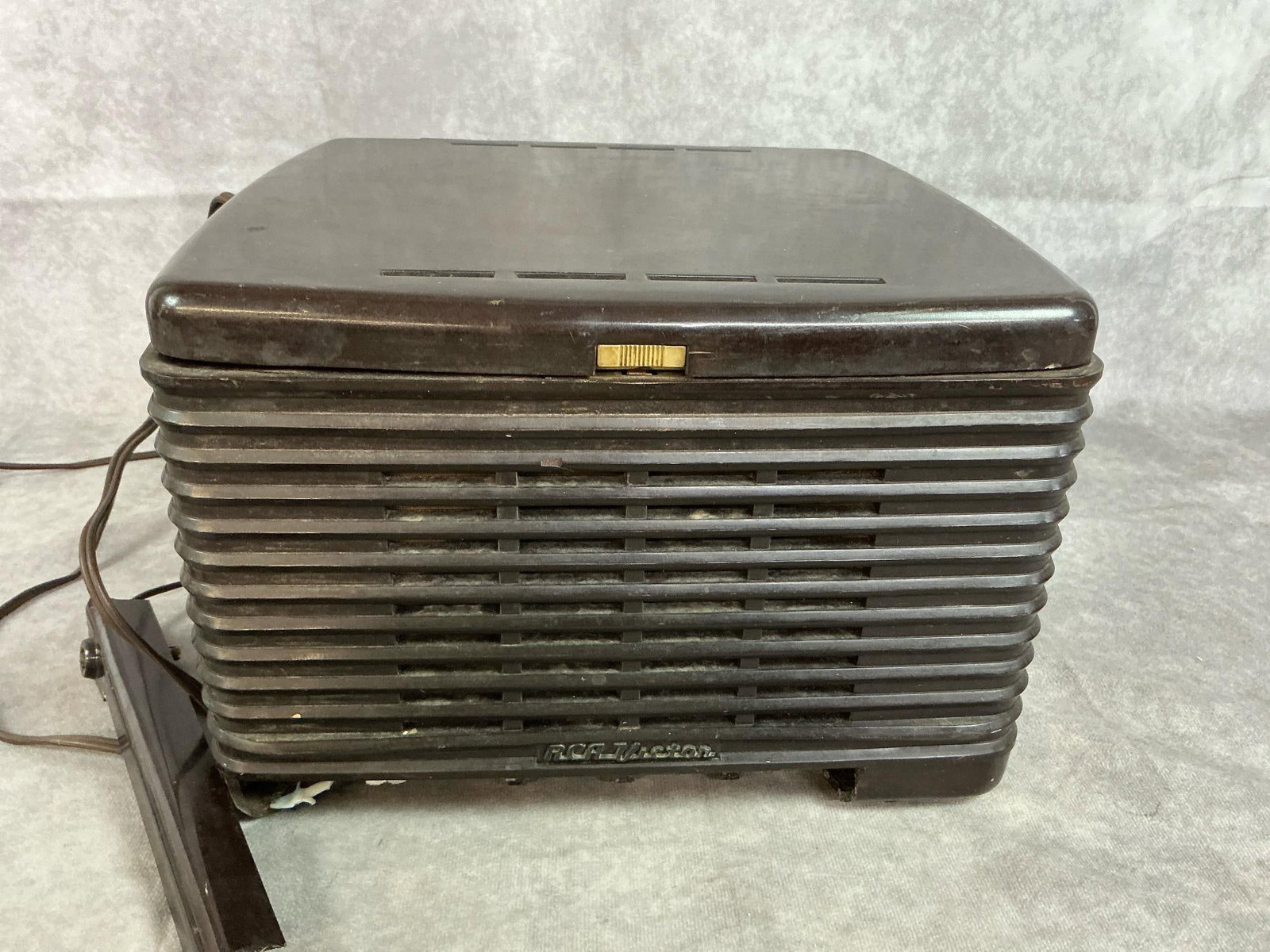 RCA/ Victor Record Player - 4