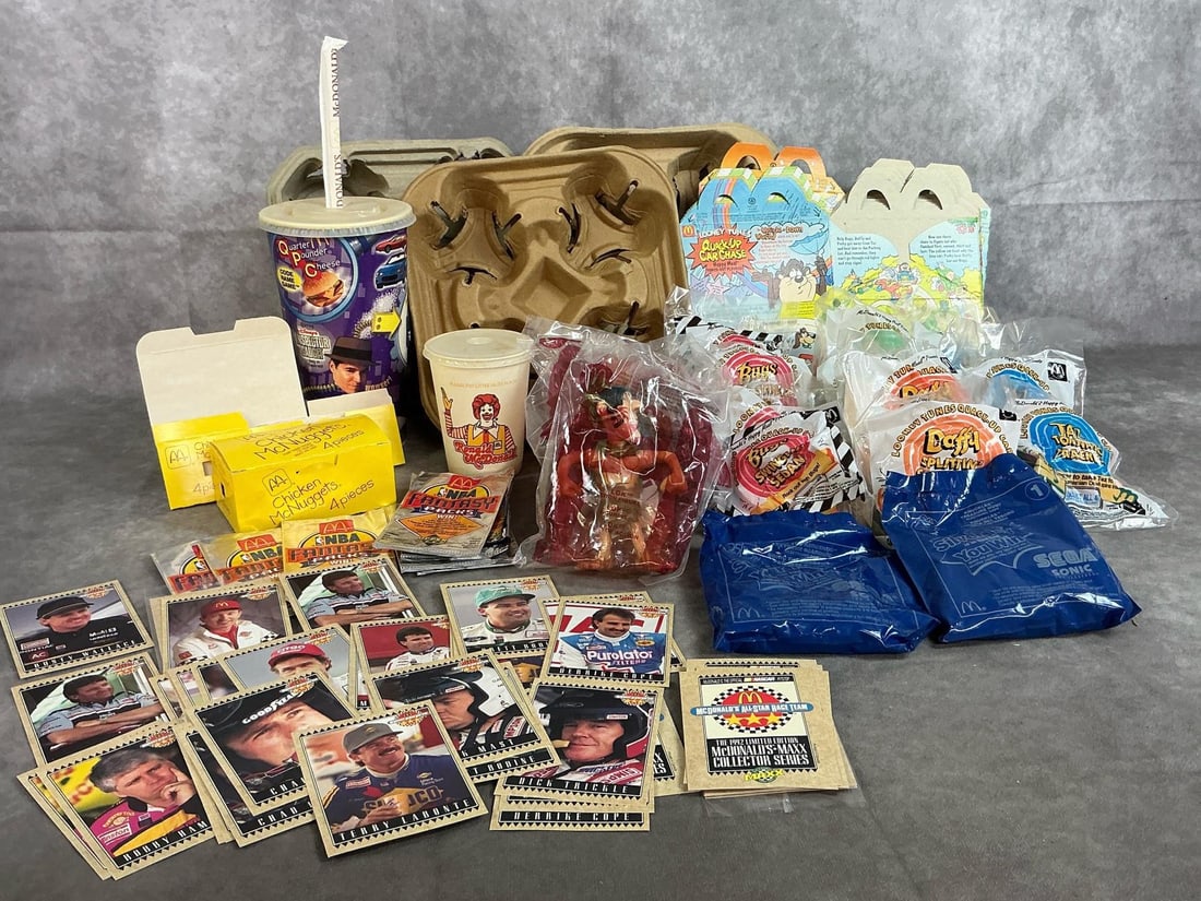 McDonald's Toys & Race Team Cards (1 of 6)