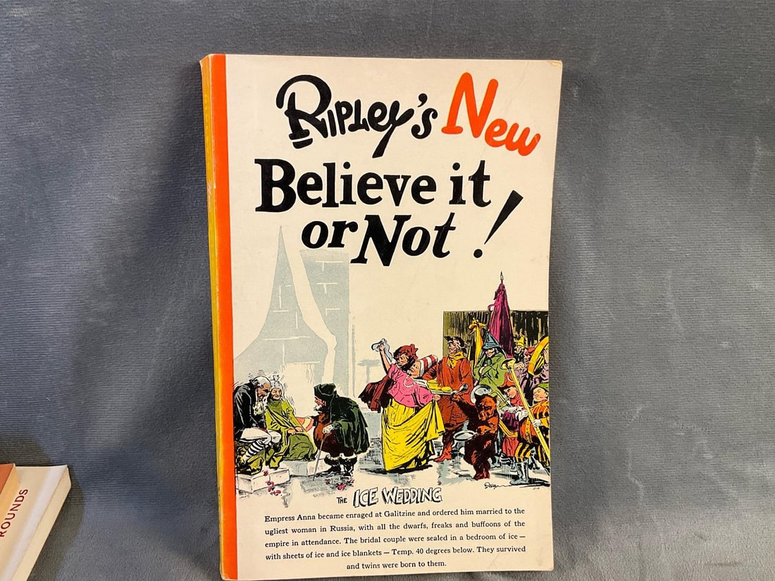 Comic Paperback Books - 12