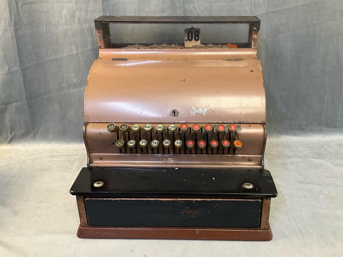 1920's Cash Register (1 of 10)