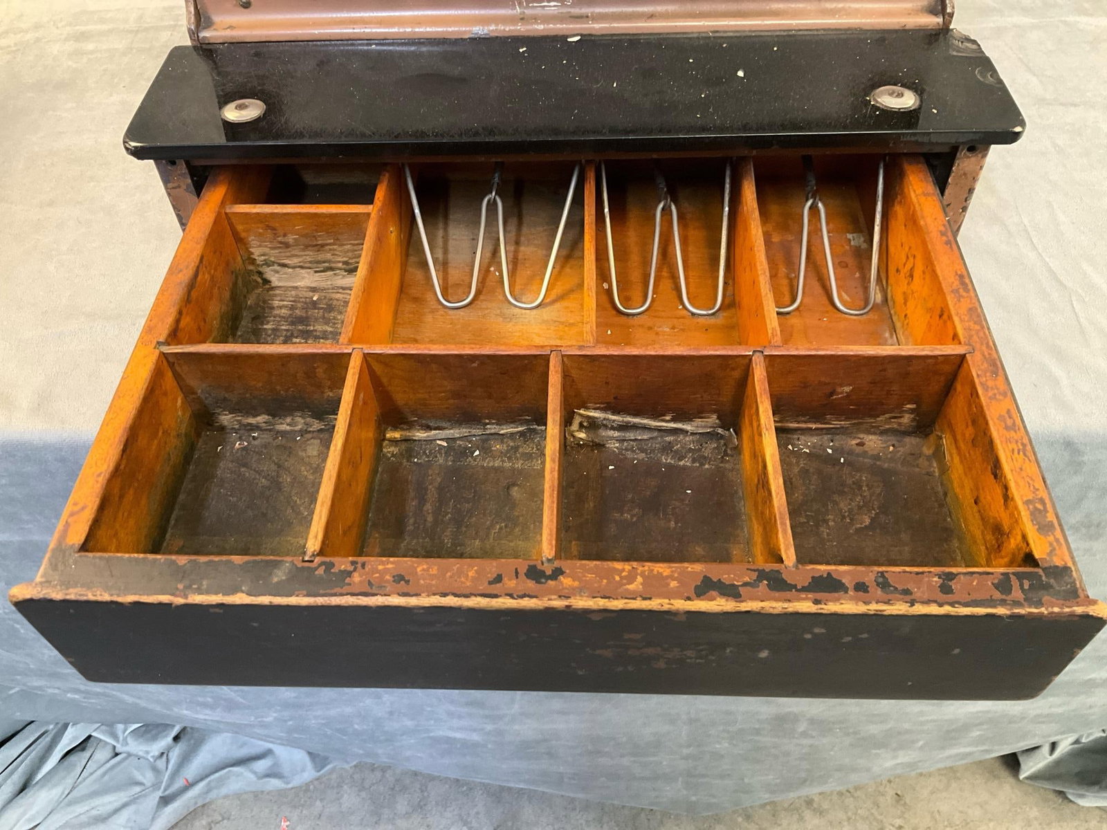 1920's Cash Register - 2