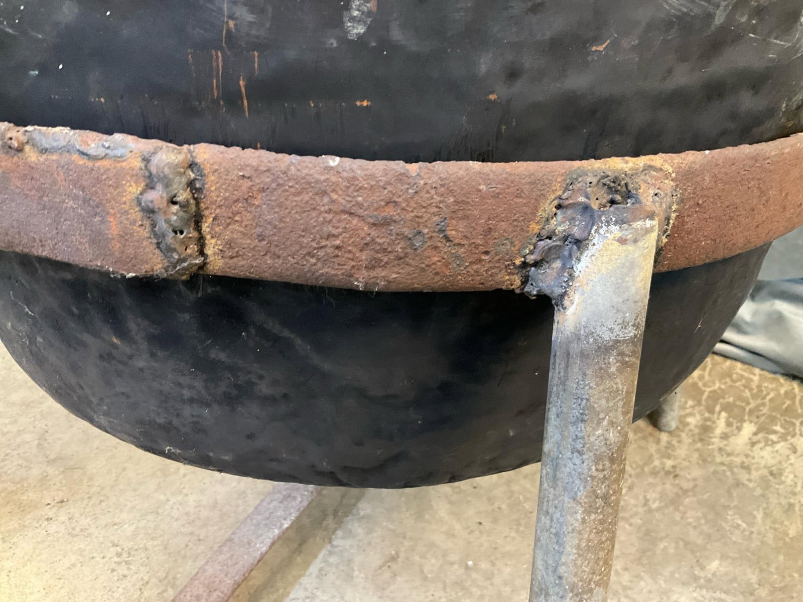 Apple Butter Kettle - 8