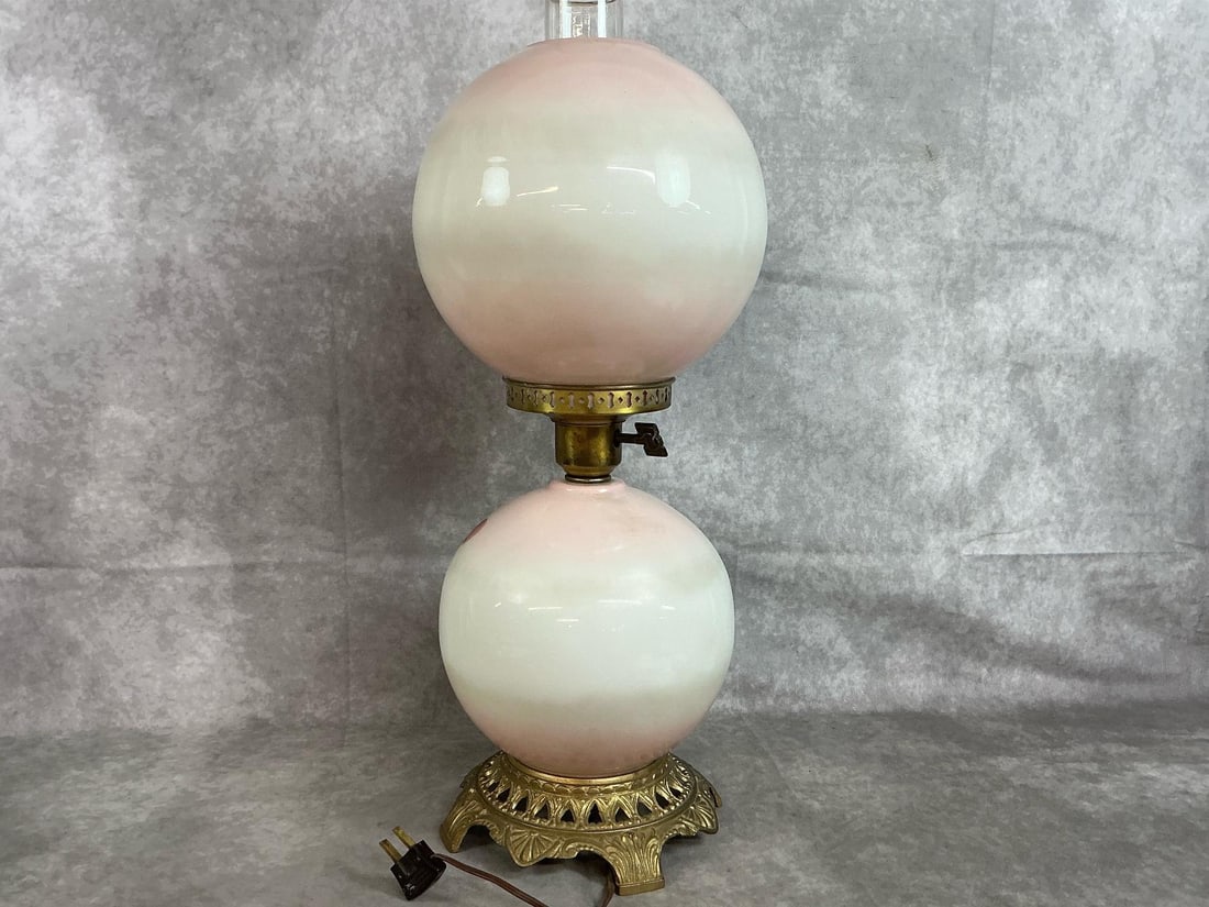 Gone-With-The-Wind Parlor Lamp - 5