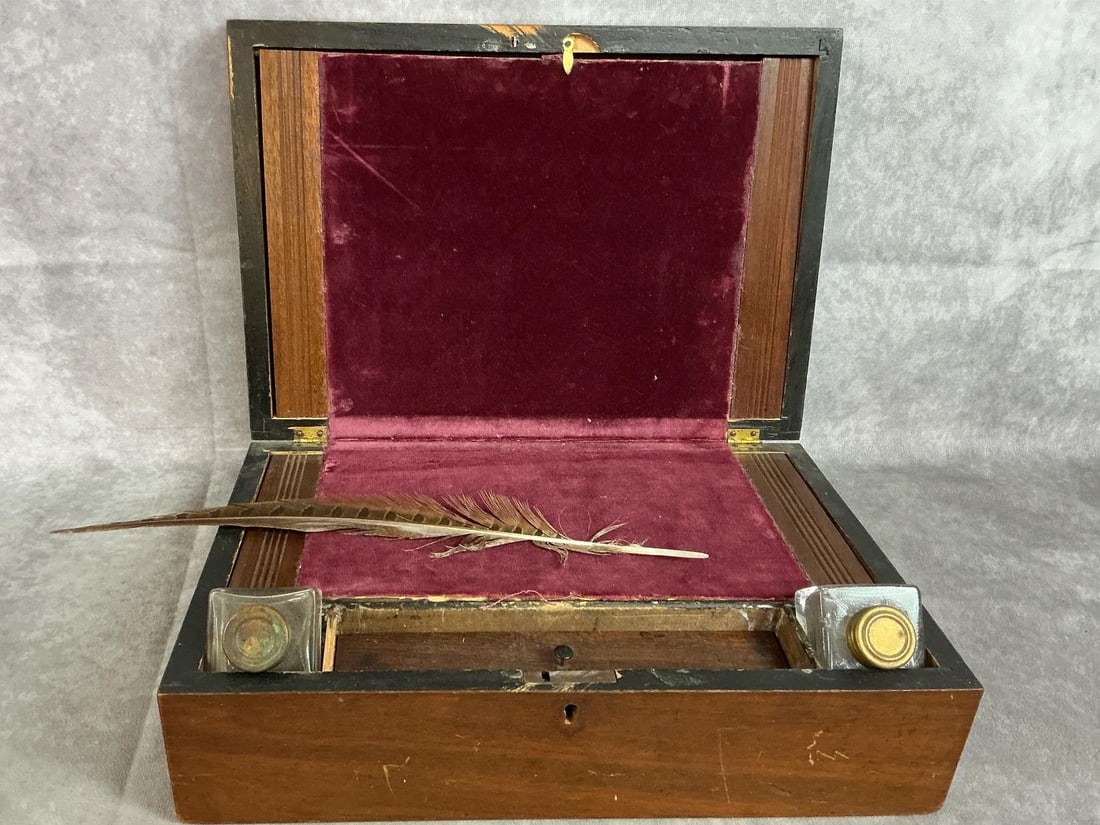 Lap Writing Desk (1 of 6)