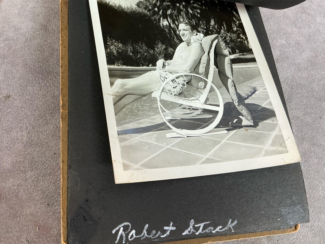 Autographs & Documents - 6