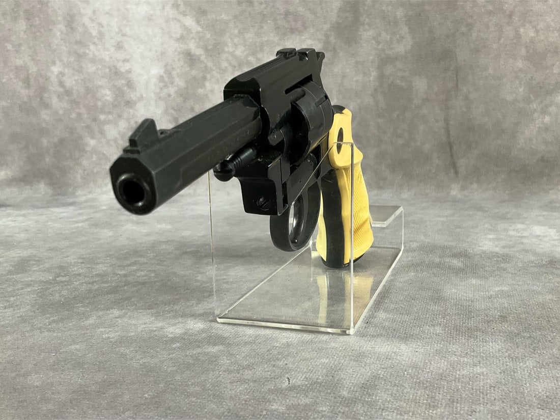 Rohm 22 LR Revolver - 6