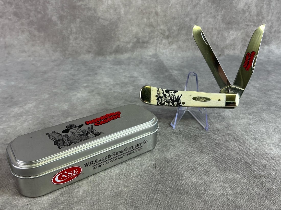 Case XX Knife: Hopalong Cassidy knife. Trapper, patterned 6254ss, with tight snap and original box. Box measures 4.5 wide x 1.75 inches tall.