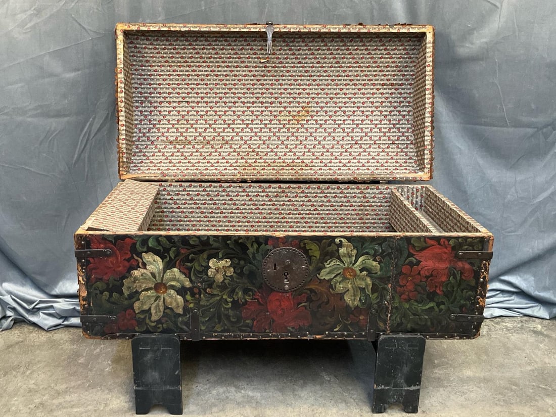Spanish Colonial Trunk - 11