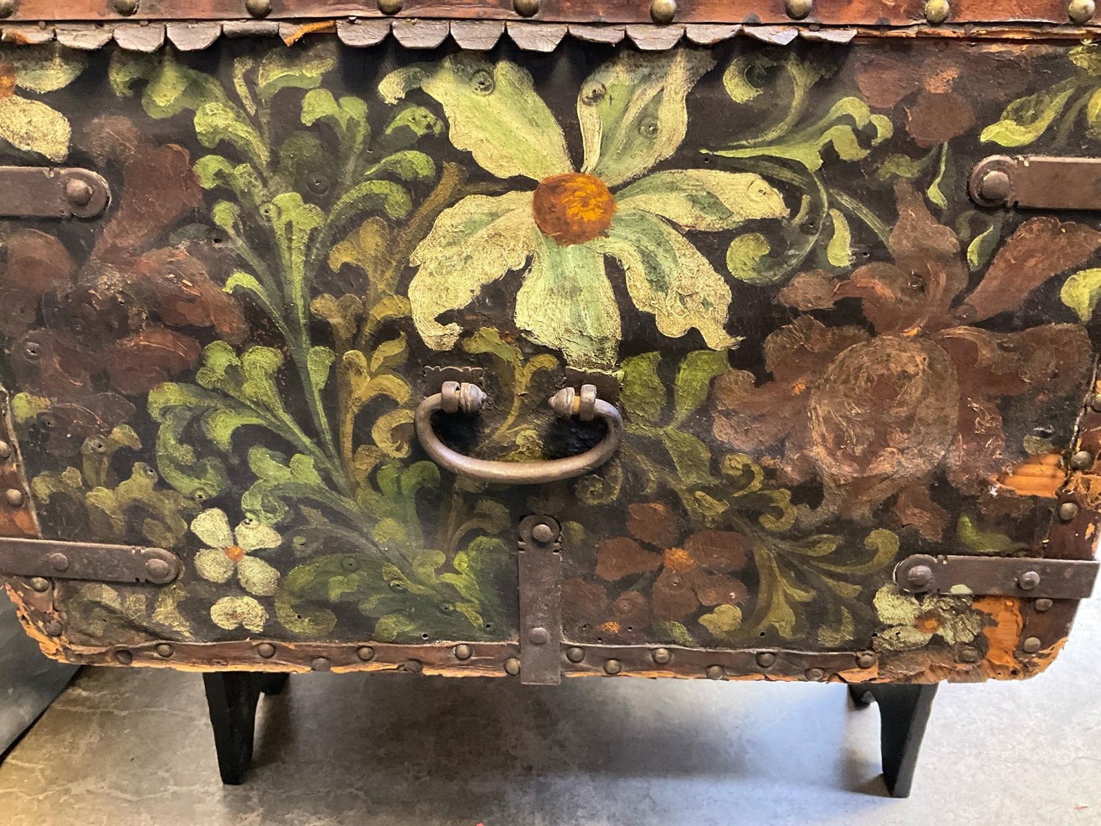 Spanish Colonial Trunk - 7