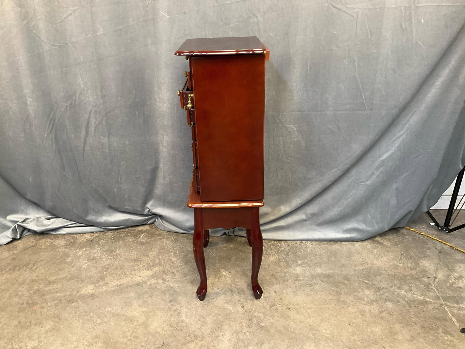 Jewelry Chest - 10
