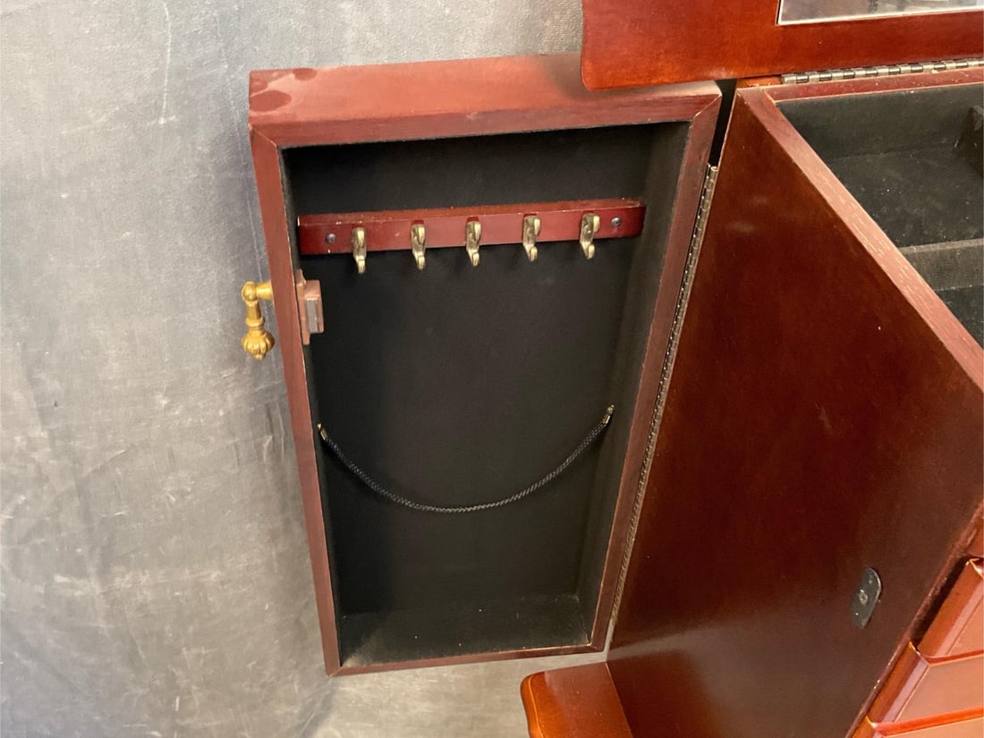 Jewelry Chest - 4