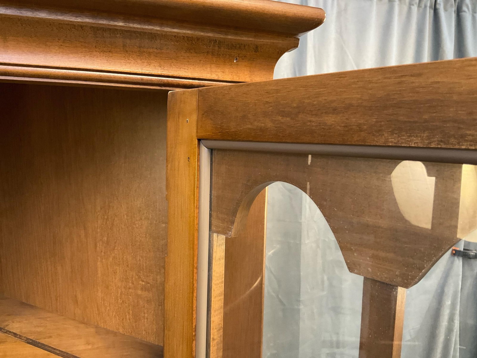 Corner Cupboard - 4