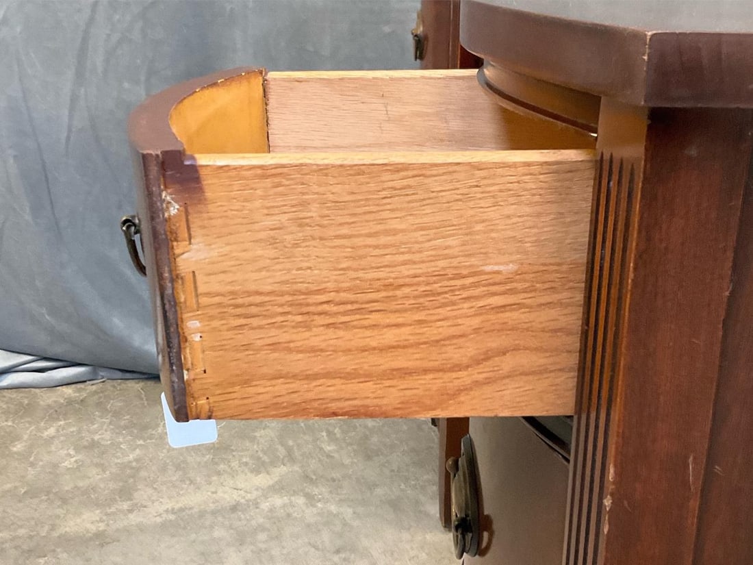 Dressing Table with Stool - 10