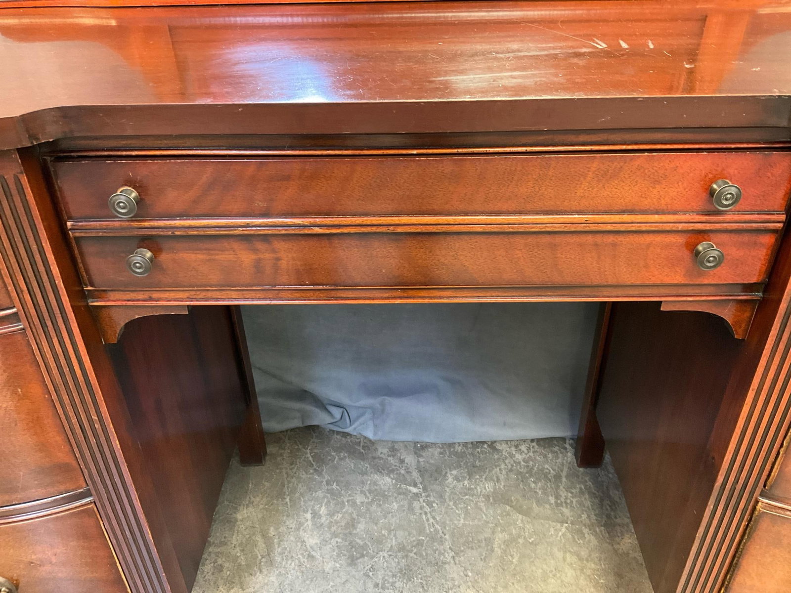 Dressing Table with Stool - 4