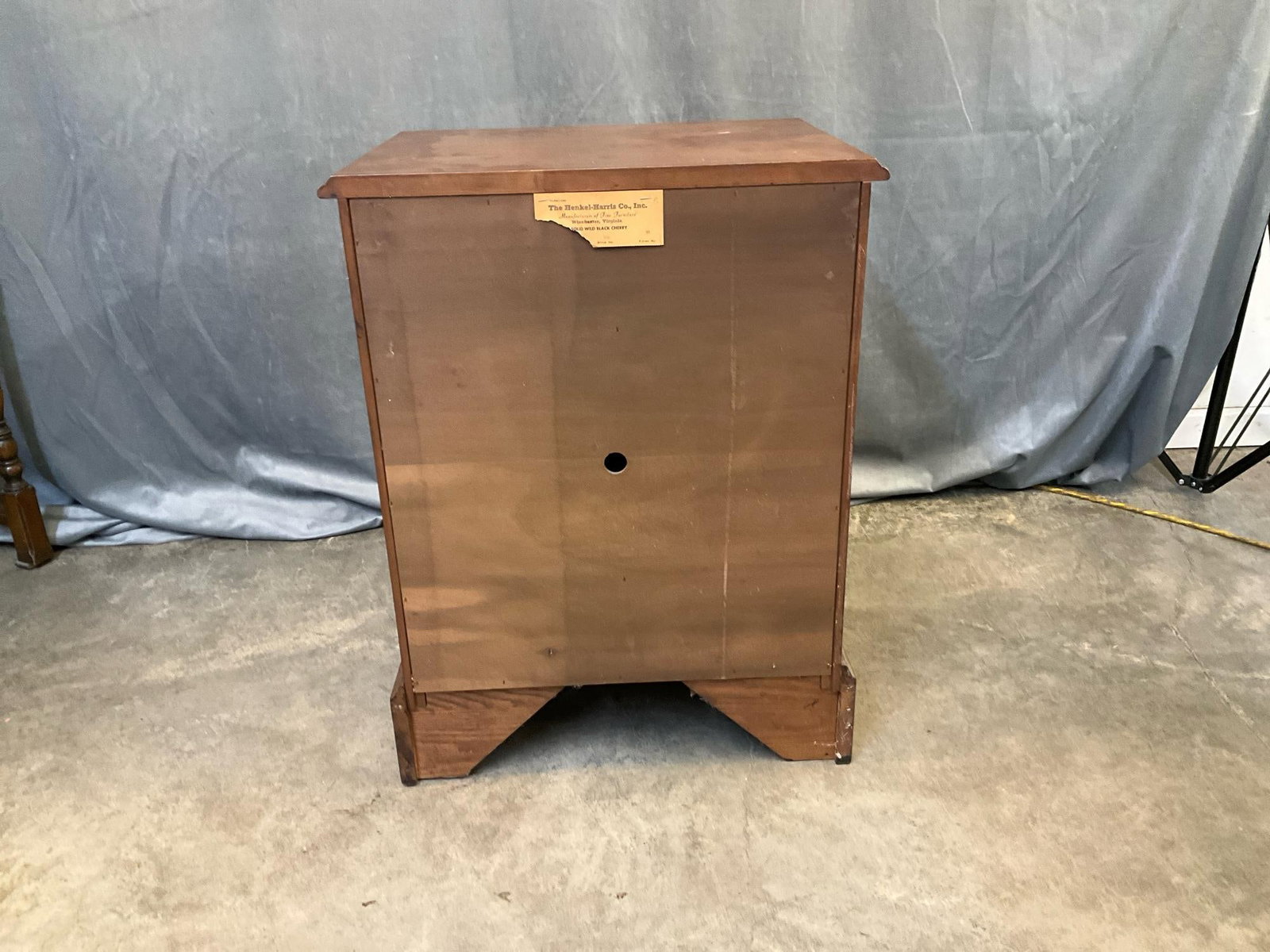 Henkel-Harris Side Chest - 4