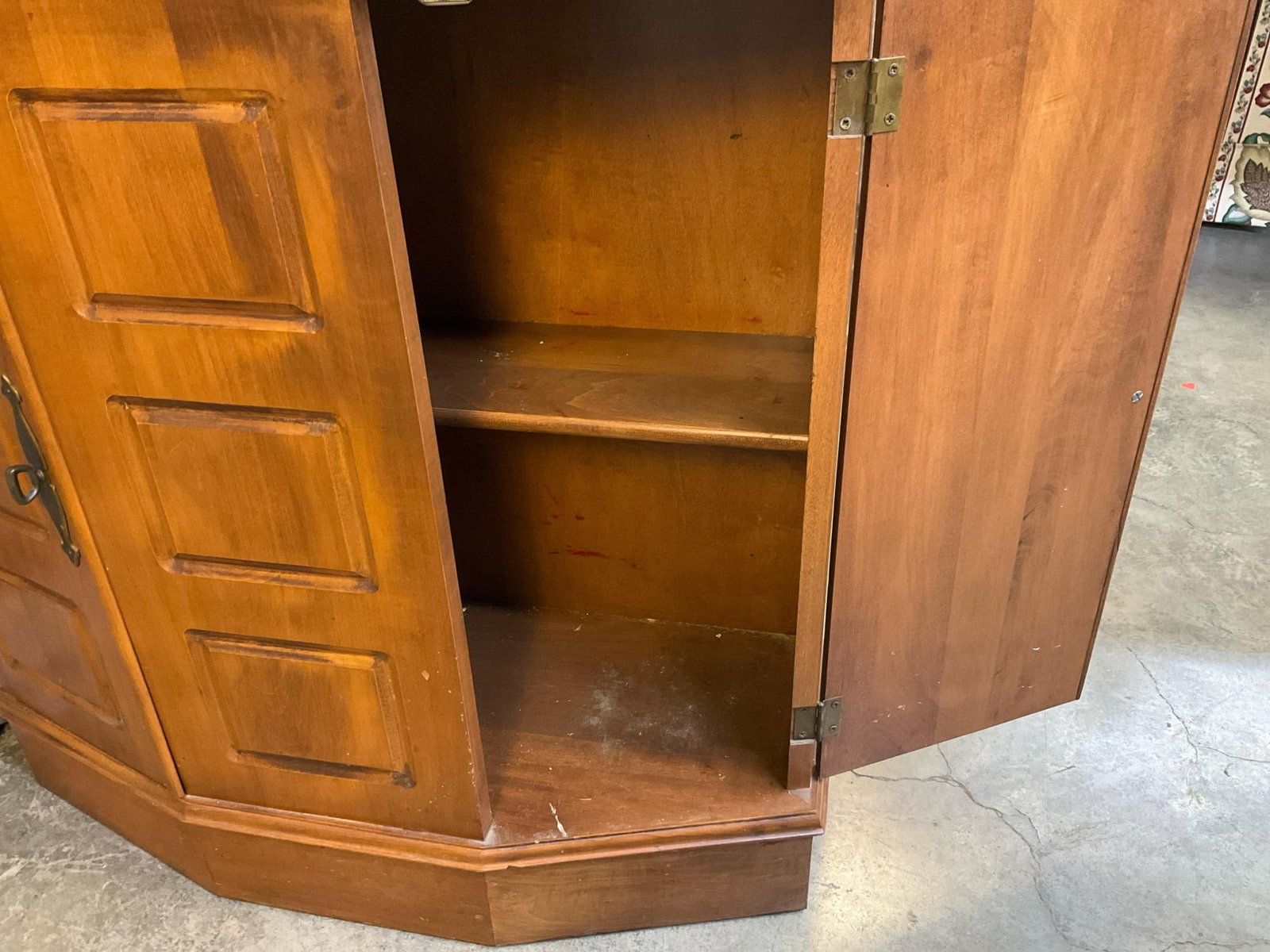 Cupboard - 7