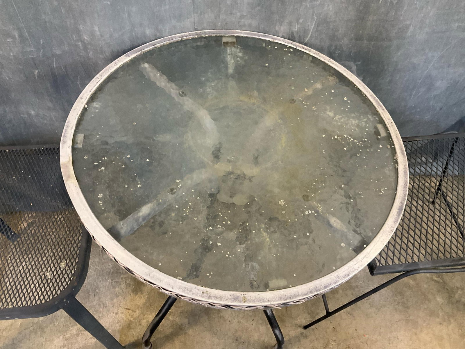 Outdoor Iron Table - 4