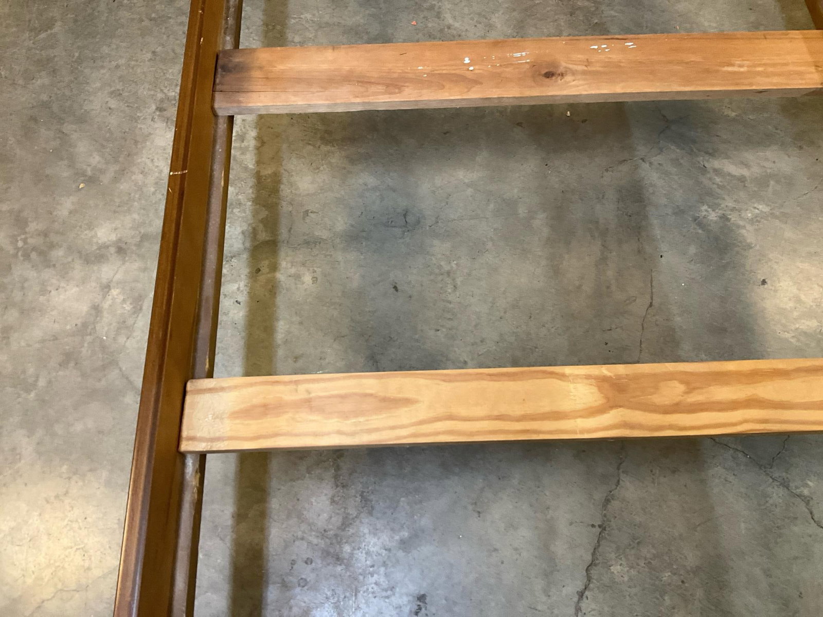 Henkel-Harris Bed - 5