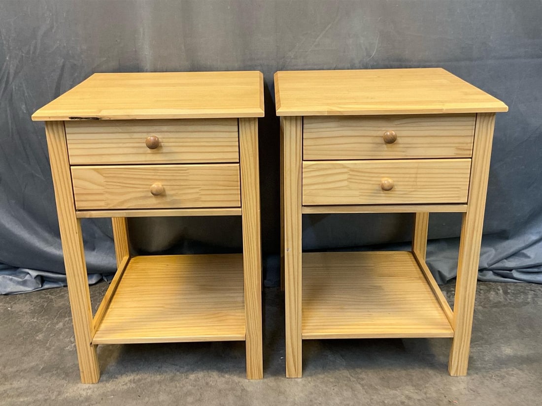 Pair of End Tables (1 of 8)