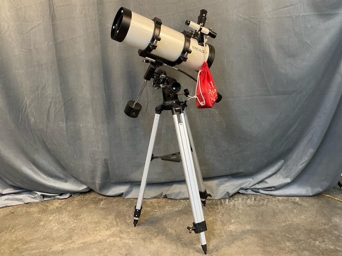 Meade Telescope (1 of 10)