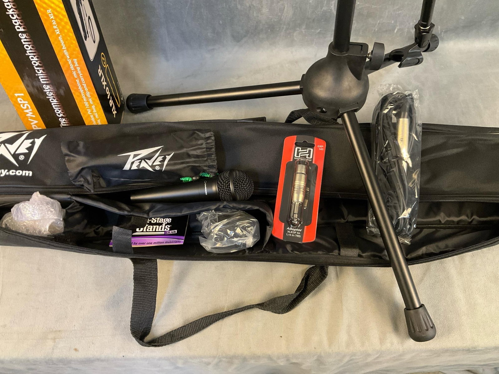 Peavey Microphone Package - 2