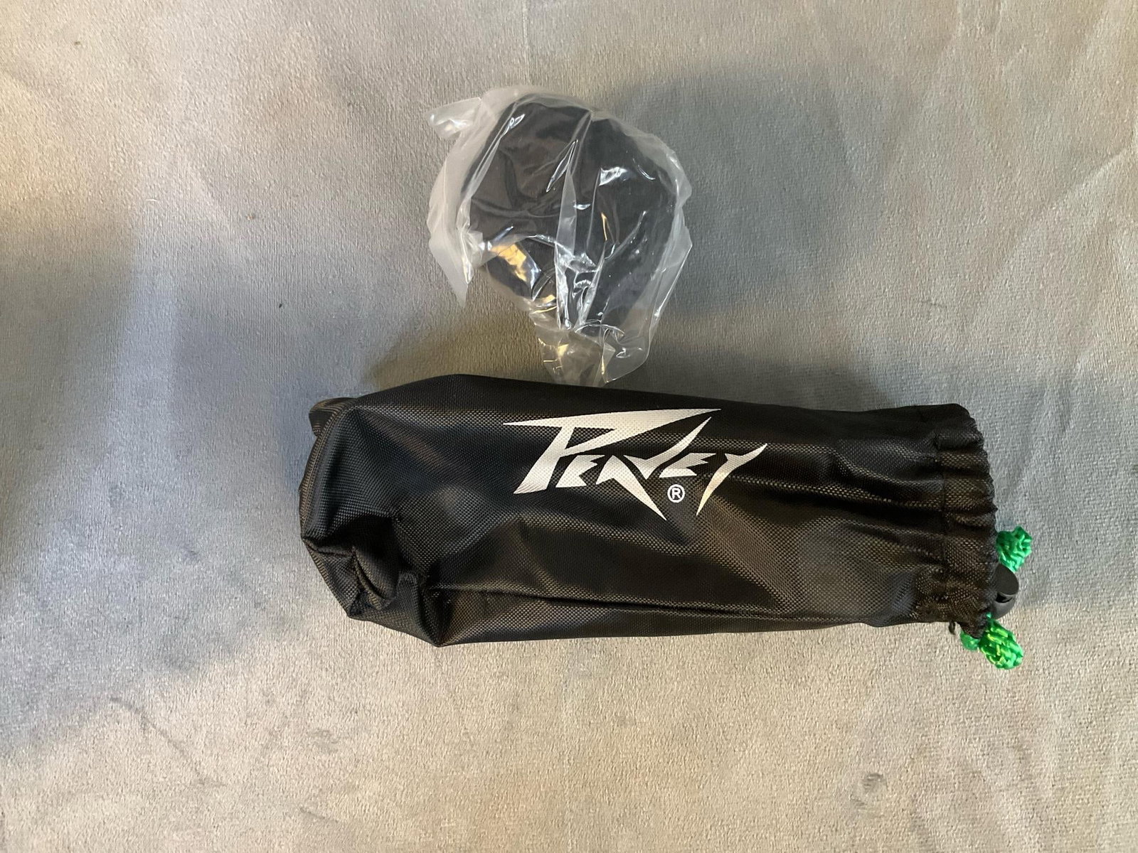 Peavey Microphone Package - 6