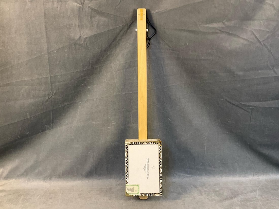 Cigar Box Electric Guitar - 3