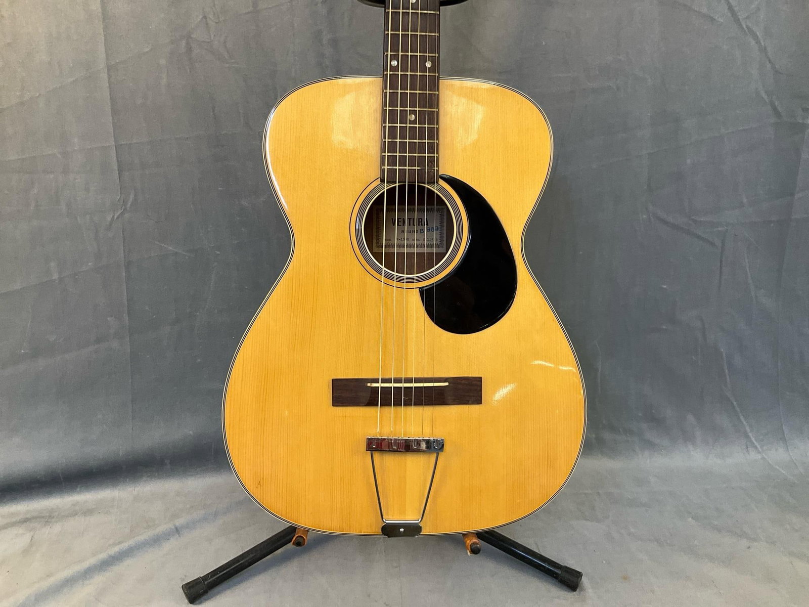 Ventura Twelve String Acoustic Guitar - 3
