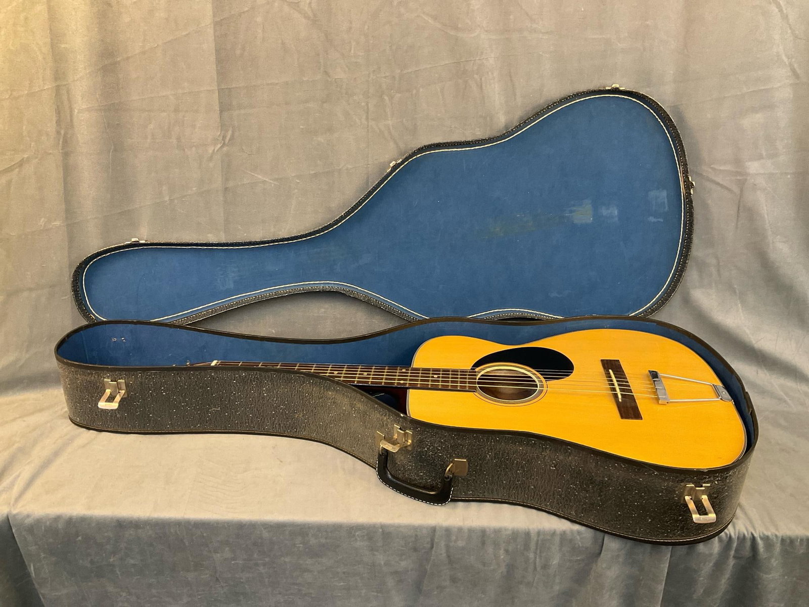 Ventura Twelve String Acoustic Guitar - 8