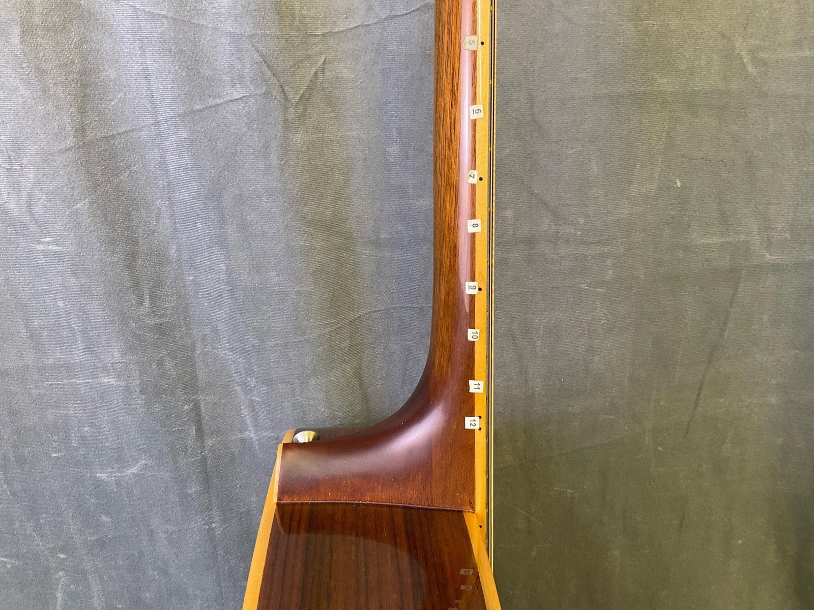 Alvarez Acoustic Guitar - 9
