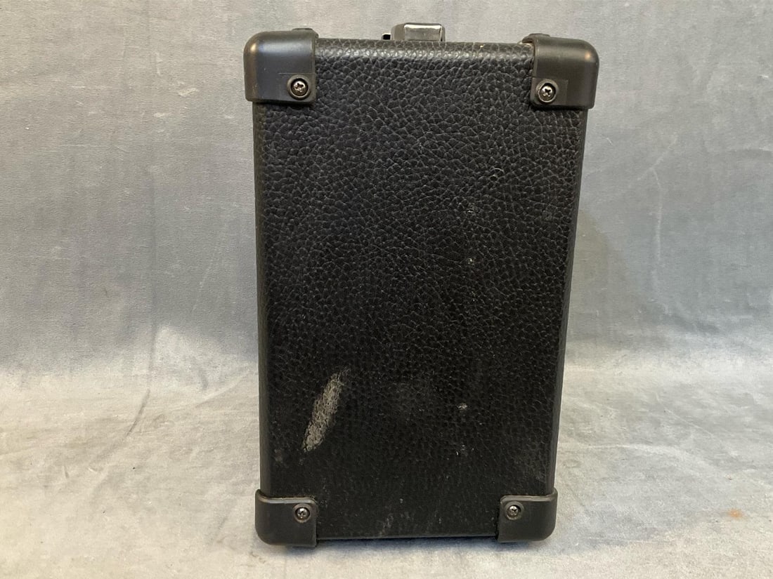 Peavey Guitar Amplifier - 2