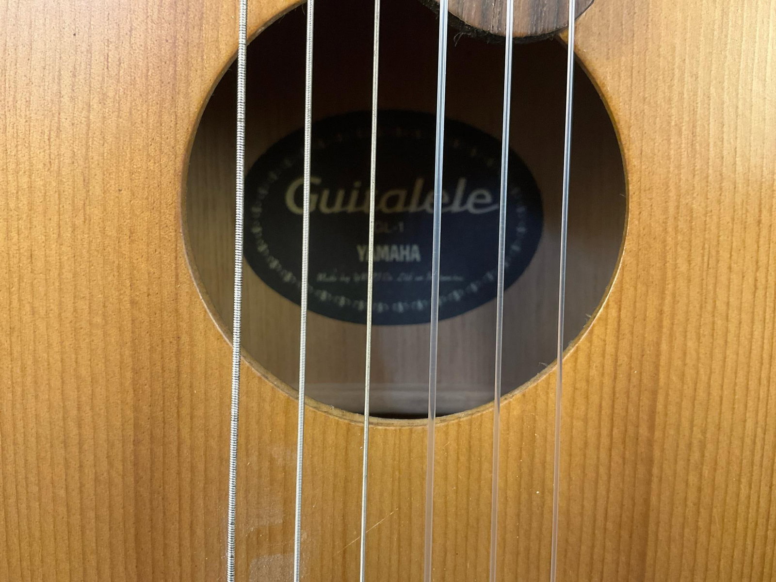 Yamaha Guitalele - 2